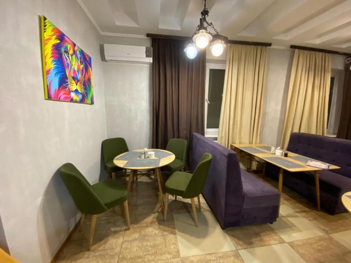 Hotel Alma Ata Zhosaly Exteriér fotografie