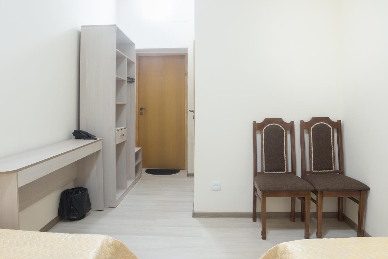 Hotel Alma Ata Zhosaly Exteriér fotografie